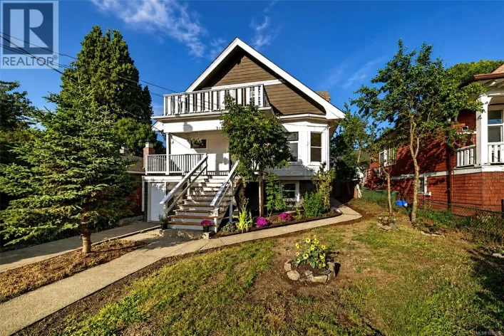 3109 Glasgow St, Victoria