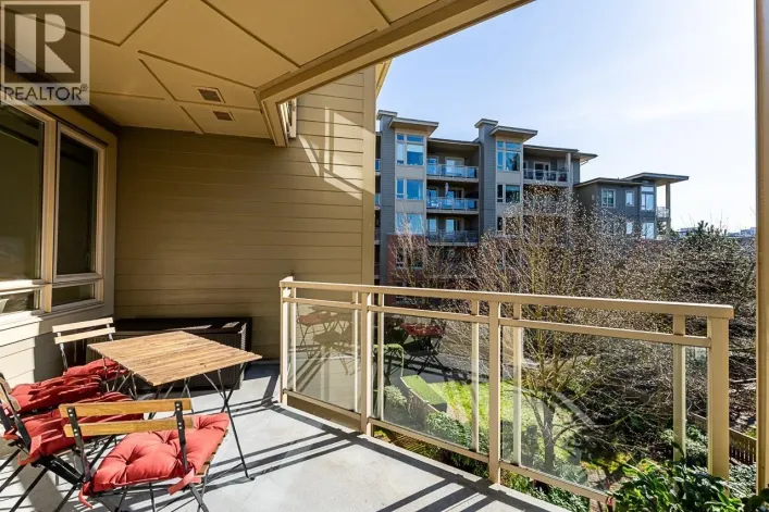 311 159 W 22ND STREET, North Vancouver
