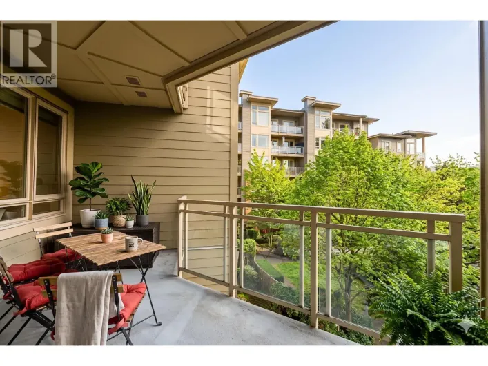 311 159 W 22ND STREET, North Vancouver