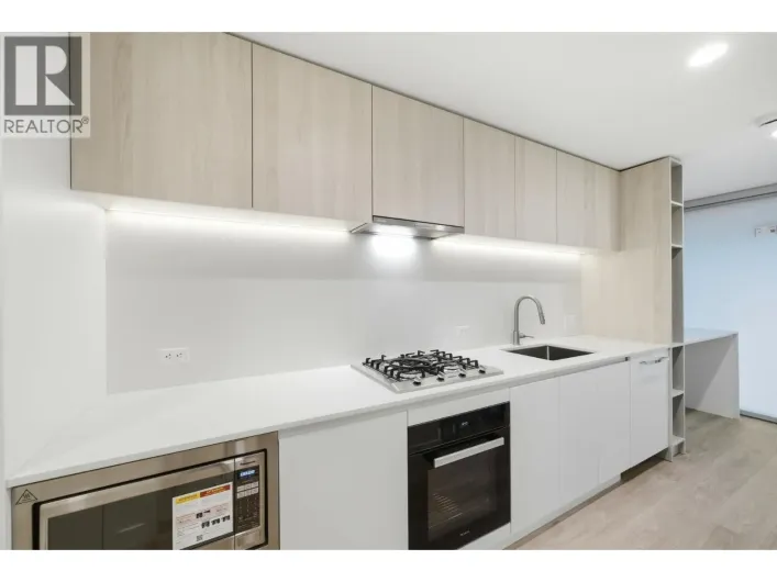 311 2803 W 4TH AVENUE, Vancouver