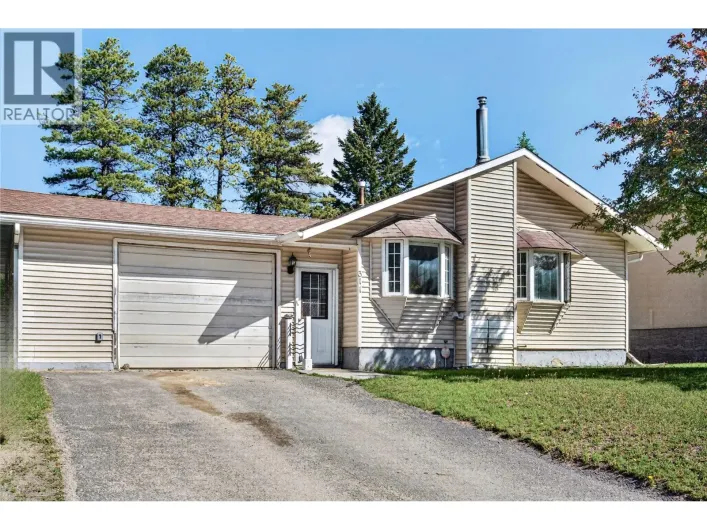 311 Red Cedar Drive, Sparwood