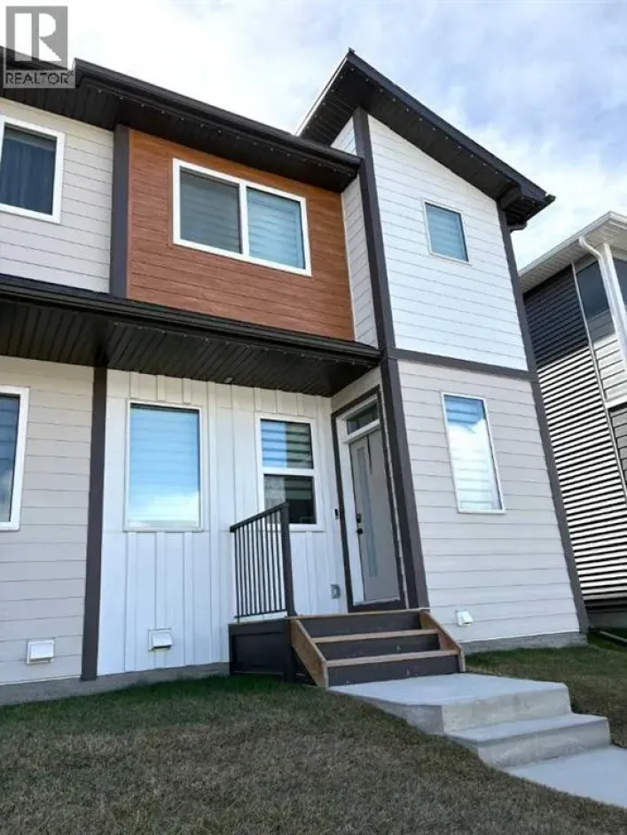 311 Wolf River Drive SE, Calgary