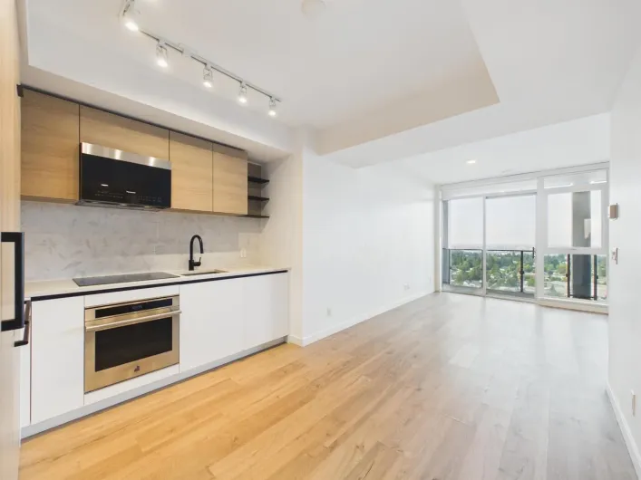 3111 10448 UNIVERSITY DRIVE, Surrey