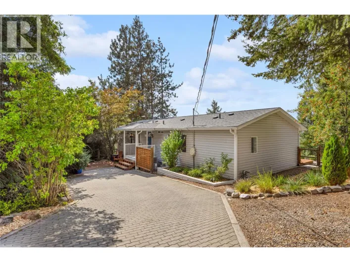 3115 JUNIPER Drive, Naramata
