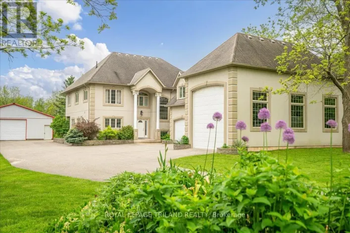 3115 NAPPERTON DRIVE, Adelaide Metcalfe