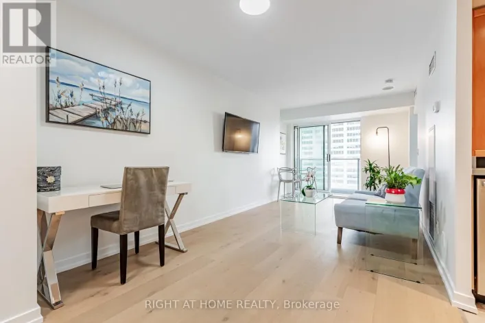 3116 - 8 PARK ROAD, Toronto