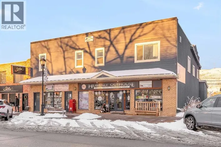 312 1 Street W, Cochrane