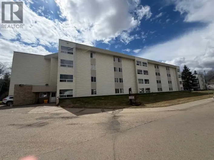312, 111 Charles Avenue, Fort McMurray