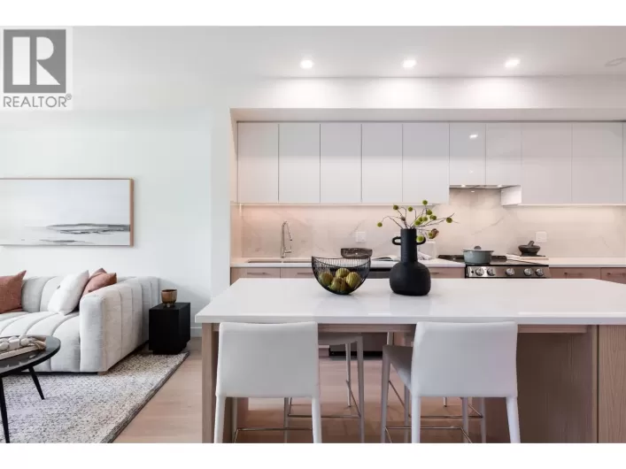 312 150 JAMES ROAD, Port Moody