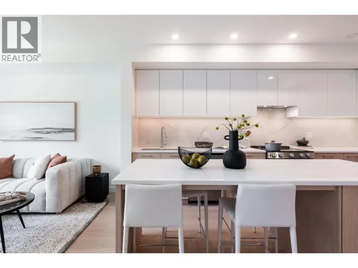 312 150 JAMES ROAD, Port Moody