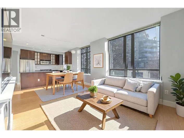 312 170 W 1ST STREET, North Vancouver