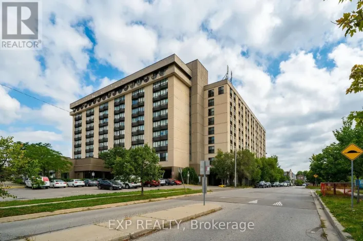 312 - 2737 KEELE STREET, Toronto