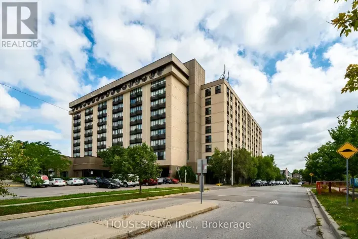 312 - 2737 KEELE STREET, Toronto