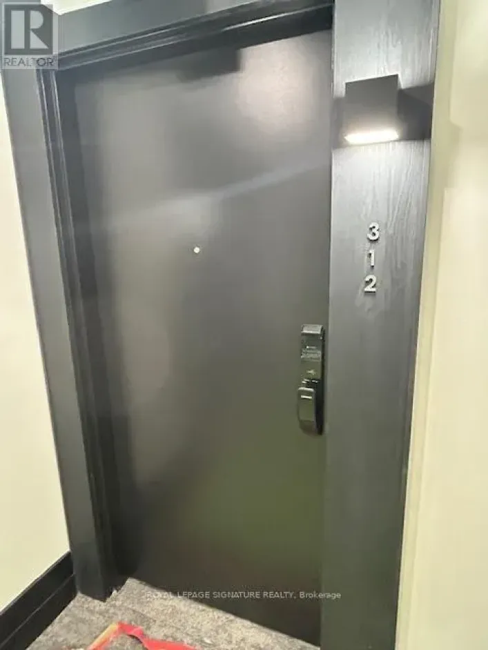 312 - 461 GREEN ROAD, Hamilton