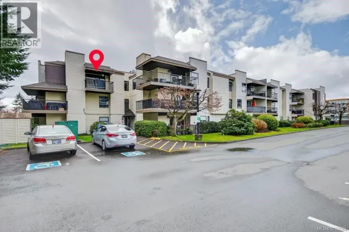 312 585 DOGWOOD St S, Campbell River