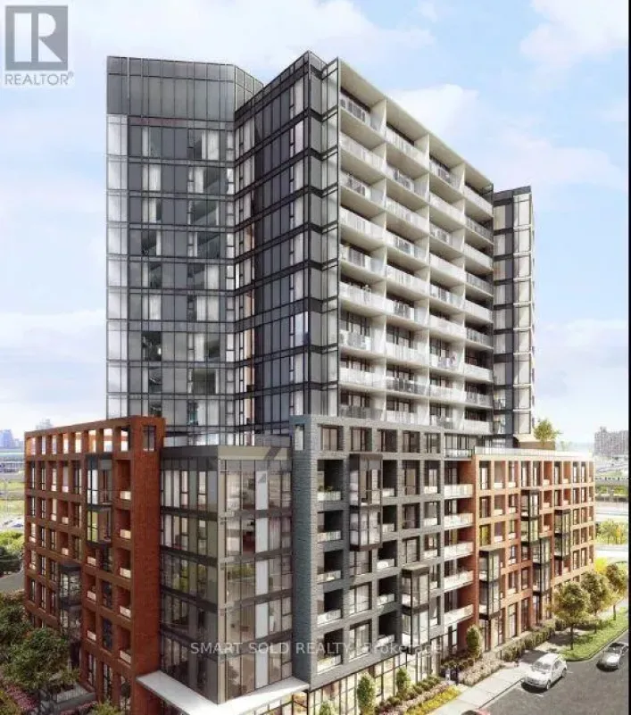 312 - 8 TIPPETT ROAD, Toronto