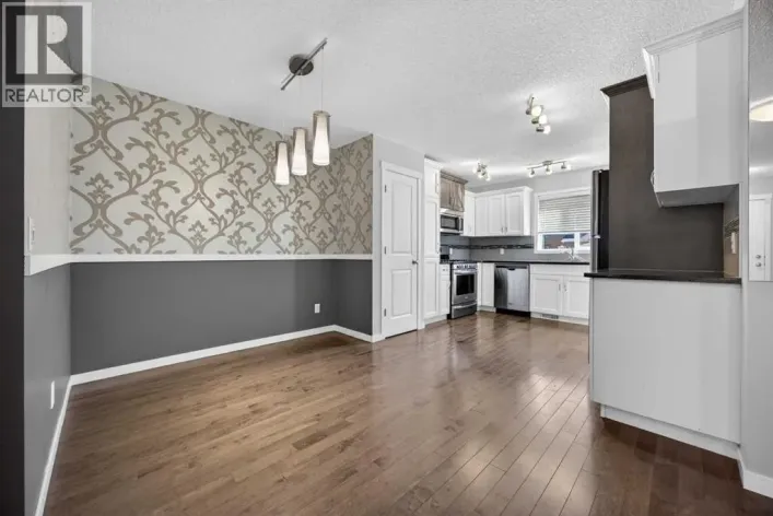 312 Willow Street, Cochrane