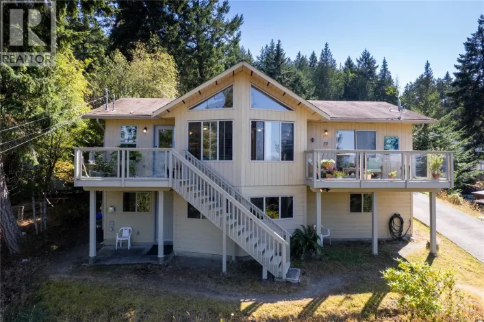 3122 Dolphin Dr, Nanoose Bay