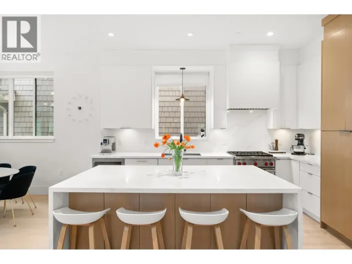 3123 W 16TH AVENUE, Vancouver