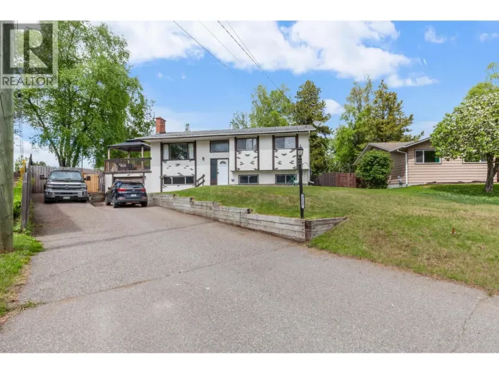 3127 WALLACE CRESCENT, Prince George