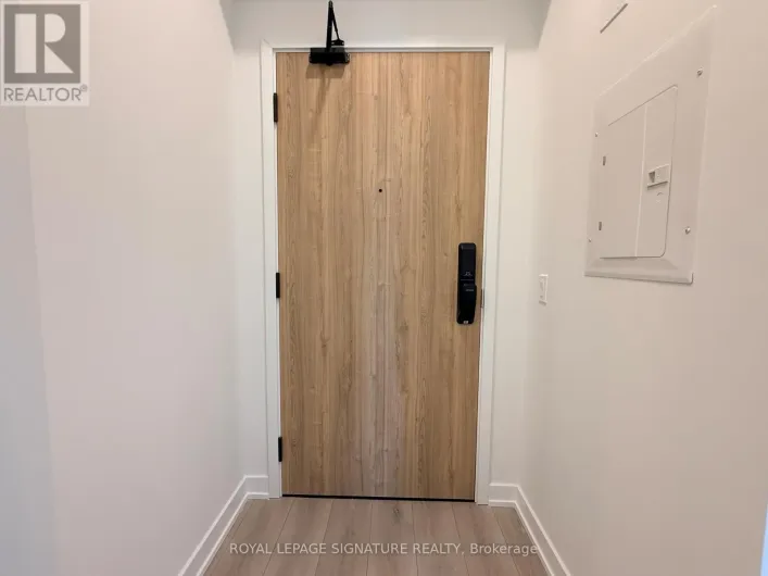 313 - 1 FAIRVIEW ROAD E, Mississauga