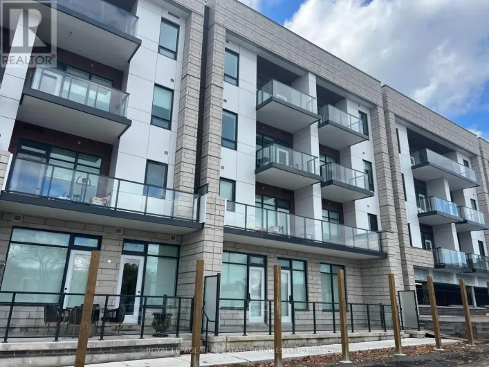 313 - 123 MAURICE DRIVE, Oakville