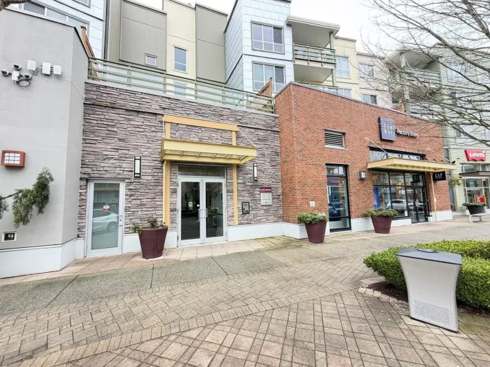 313 15735 CROYDON DRIVE, Surrey