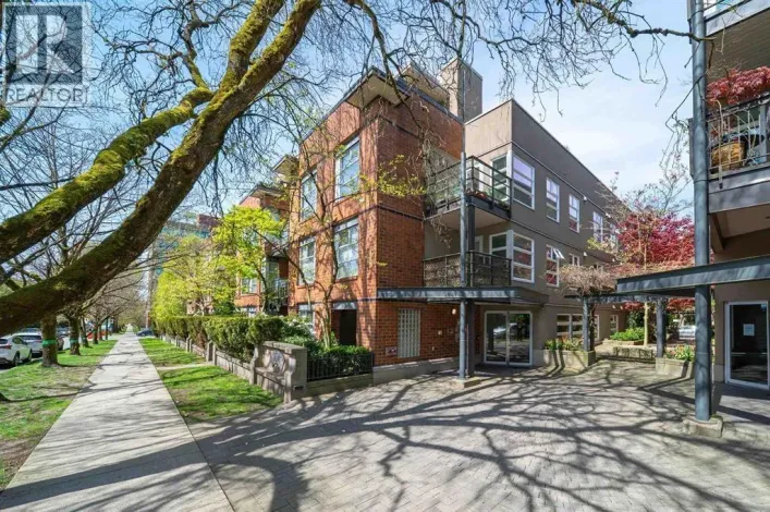 313 2181 W 12TH AVENUE, Vancouver