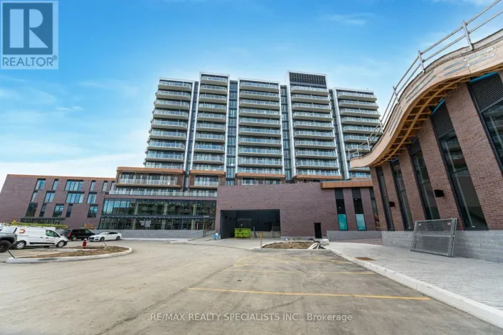 313 - 220 MISSINNIHE WAY, Mississauga