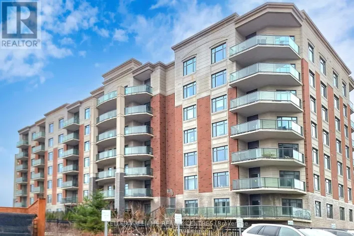 313 - 460 WILLIAM GRAHAM DRIVE, Aurora