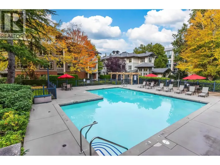 313 4883 MACLURE MEWS, Vancouver