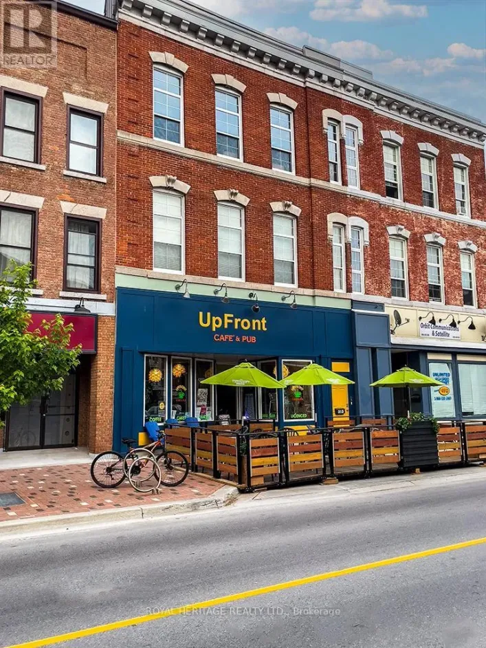 313 FRONT STREET, Belleville