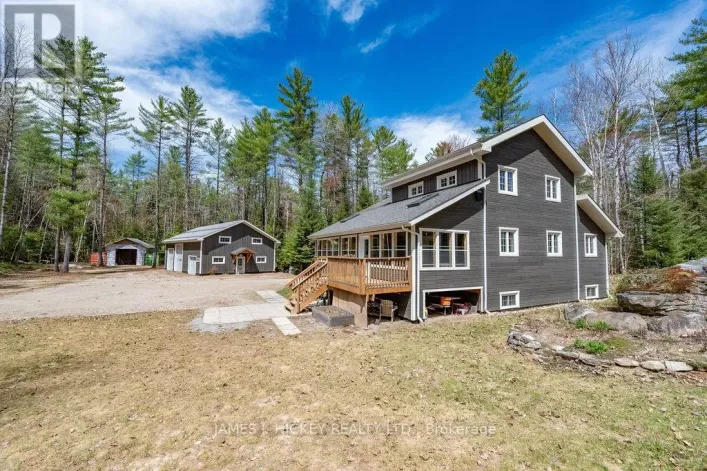 313 MEILLEUR'S ROAD, Laurentian Hills