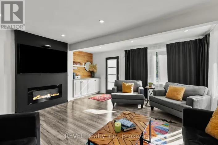 313 RIDGEWAY ROAD, Fort Erie