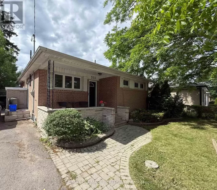 313 ROSSLAND ROAD W, Whitby