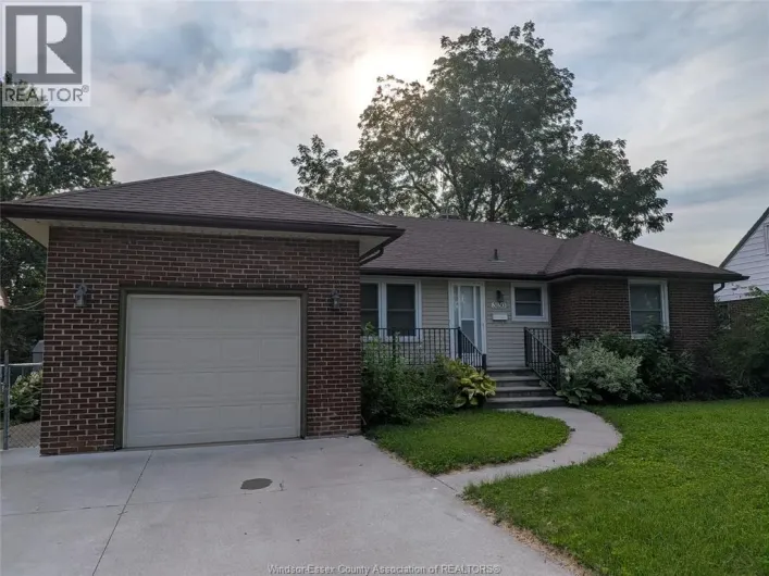 3130 ACADEMY DRIVE, Windsor