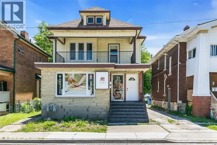 31-33 GILES East, Windsor
