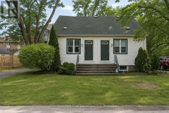31-33 WASHBURN STREET, Prince Edward County