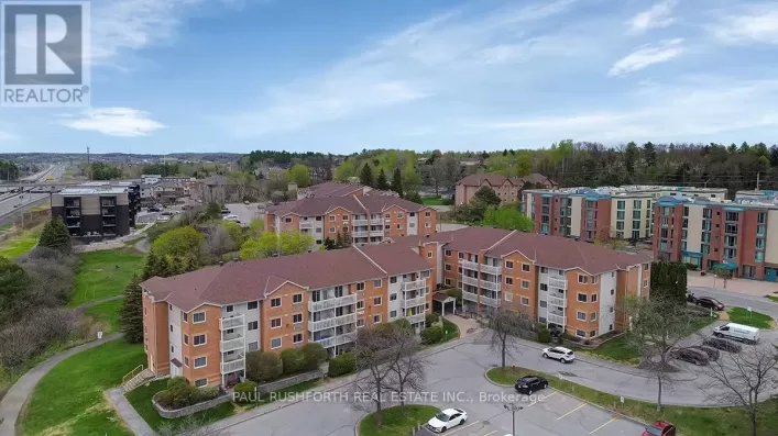 314 - 325 CENTRUM BOULEVARD, Ottawa