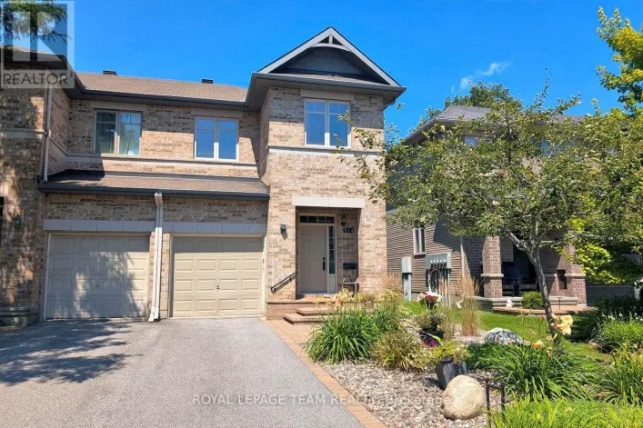 314 BADGELEY AVENUE, Ottawa