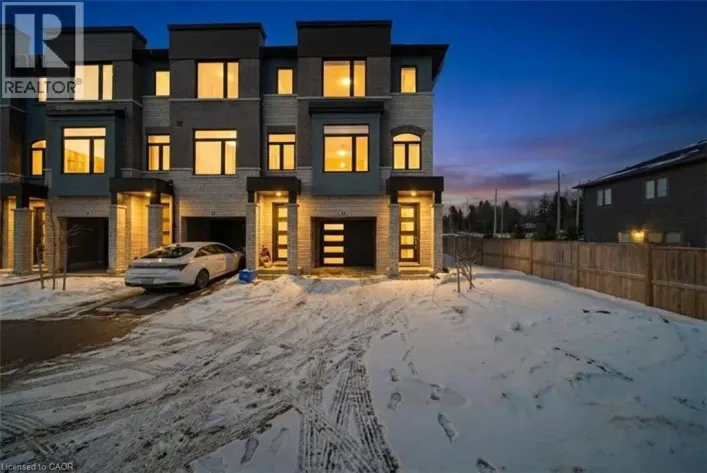 314 EQUESTRIAN Way Unit# 13, Cambridge