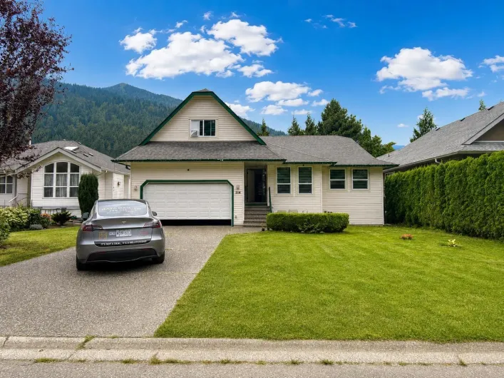 314 MIAMI RIVER DRIVE|Harrison Hot Springs, Harrison Hot Springs