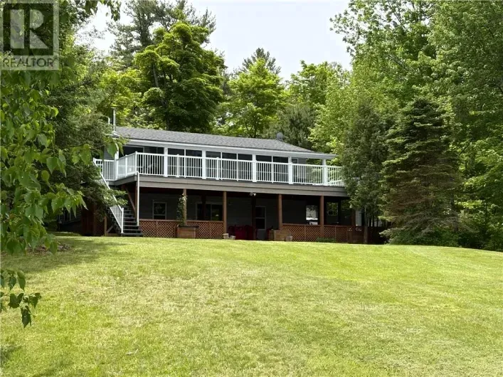 House for sale: 314 PERRY AVE, Killarney