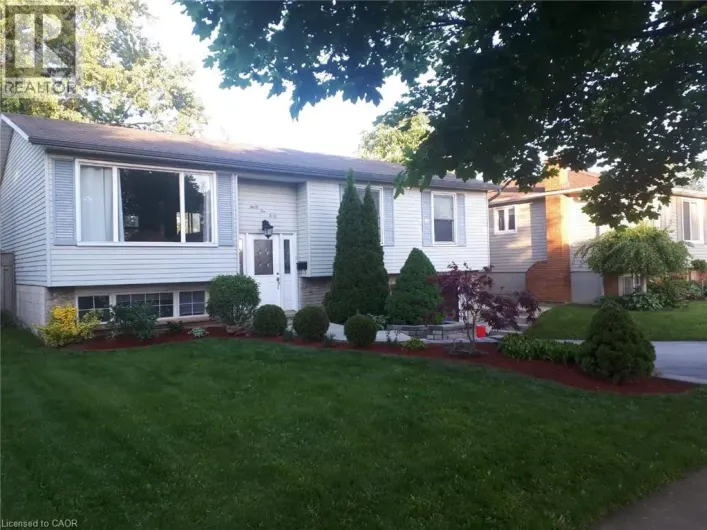 3140 MICHAEL Crescent Unit# B, Burlington