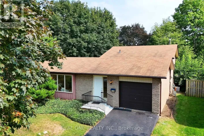 3148 BENTWORTH DRIVE, Burlington