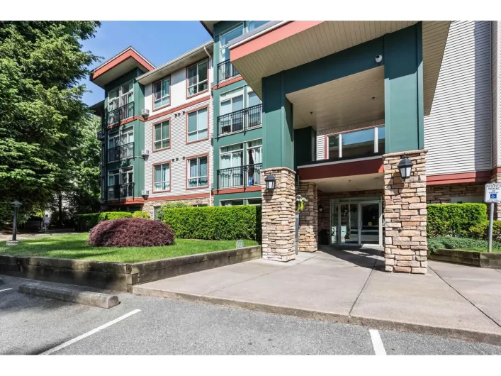 315 33485 SOUTH FRASER WAY, Abbotsford