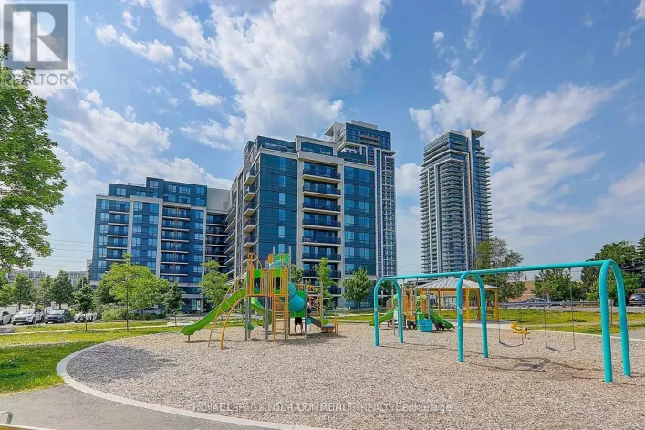 315 - 370 HIGHWAY 7 E, Richmond Hill