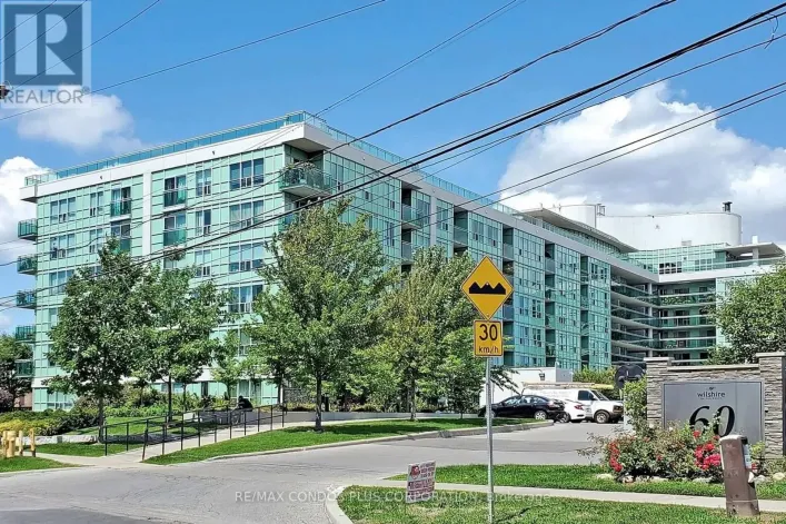 315 - 60 FAIRFAX CRESCENT, Toronto
