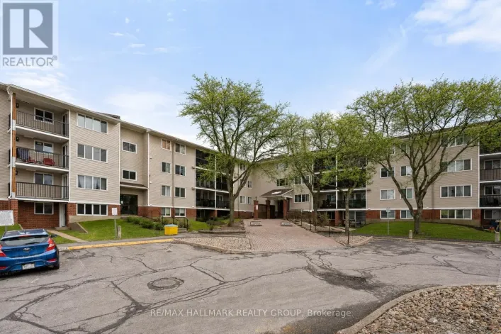 315 - 6532 BILBERRY DRIVE, Ottawa