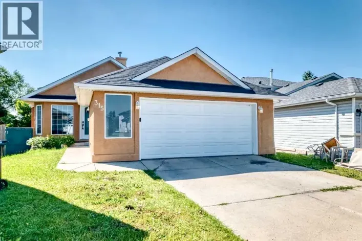 315 Appleglen Place SE, Calgary